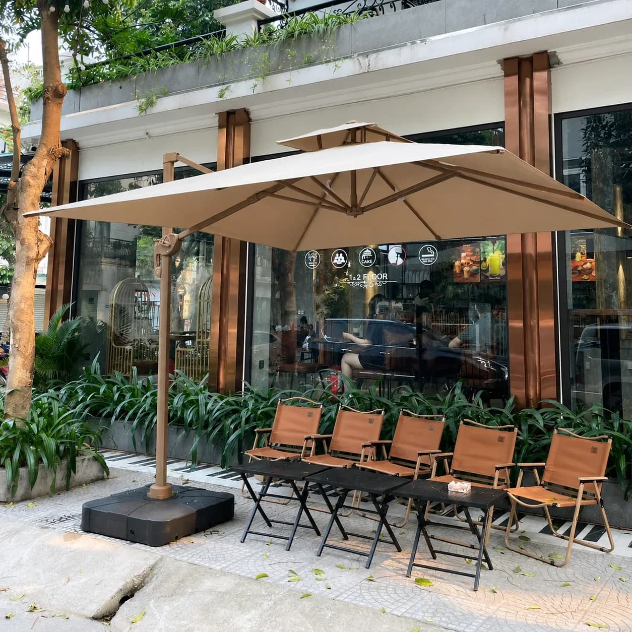 Dù lệch tâm cafe Omay