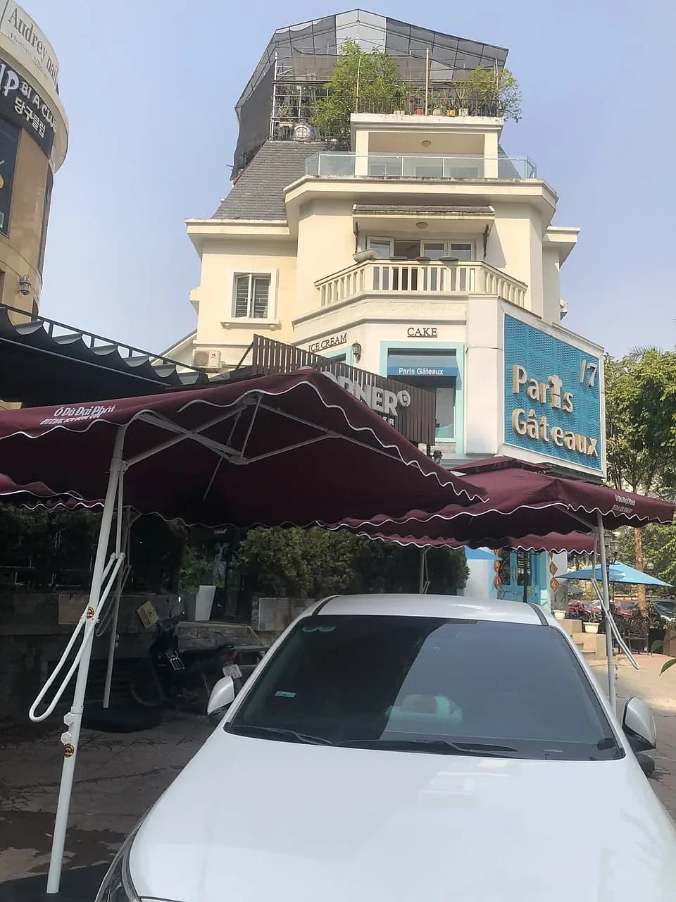 Dù lệch tâm Coffee & Beer